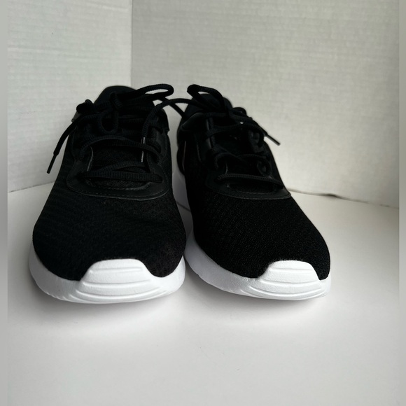 Nike Tanjun Athletic Running Shoes Womens Size 11 Black Metallic Red Bronze NEW - Picture 5 of 13